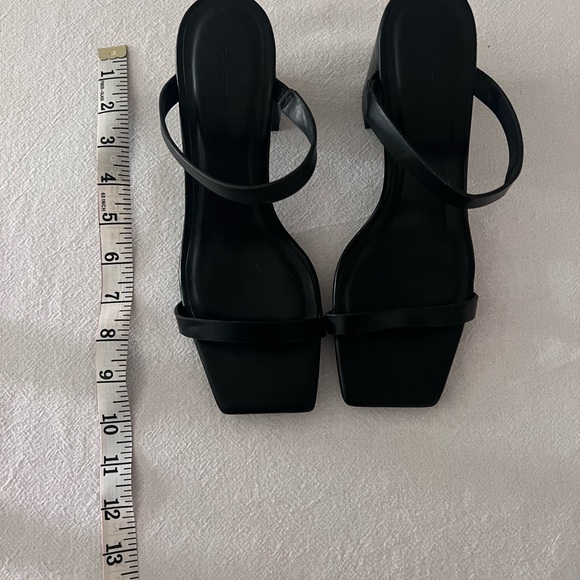 Oak and fort heels - size 7 - Picture 4 of 6